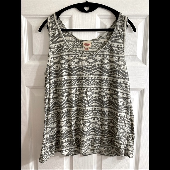 Mossimo Supply Co.-Women’s Tribal Tank Top-XLARGE - Picture 1 of 3